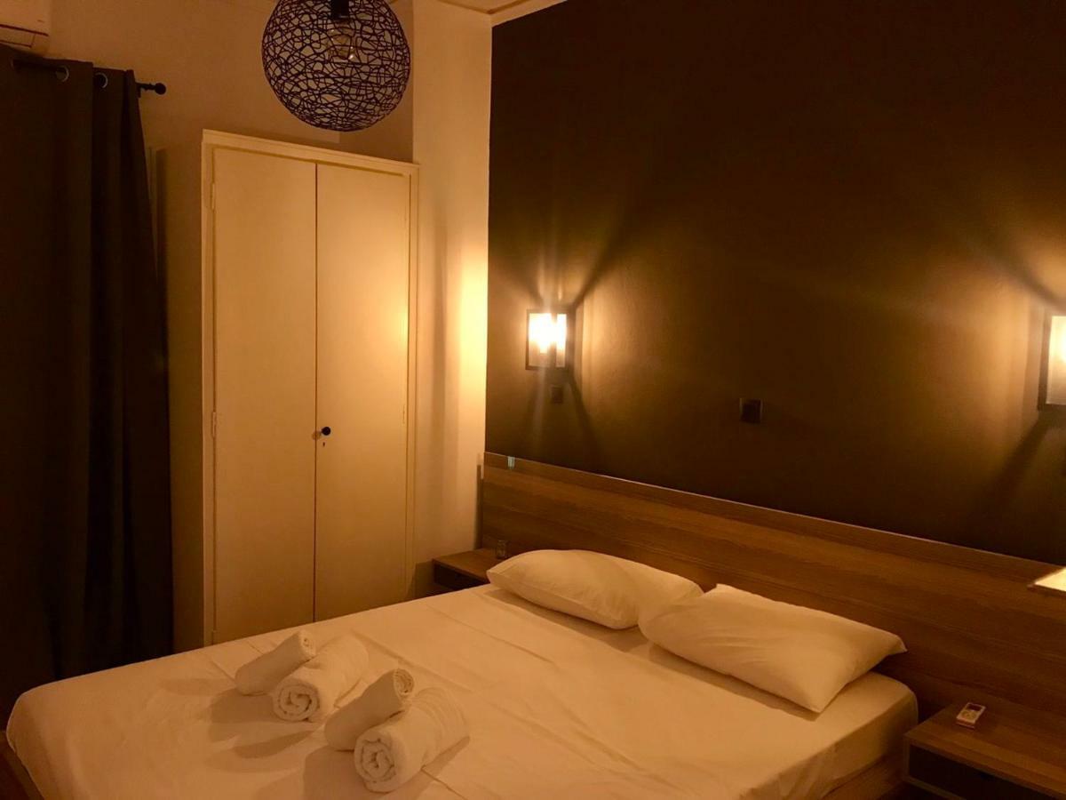 Renovated Minimal Apartment Next To Metro Athen Eksteriør bilde