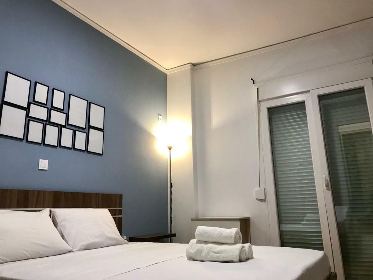 Renovated Minimal Apartment Next To Metro Athen Eksteriør bilde