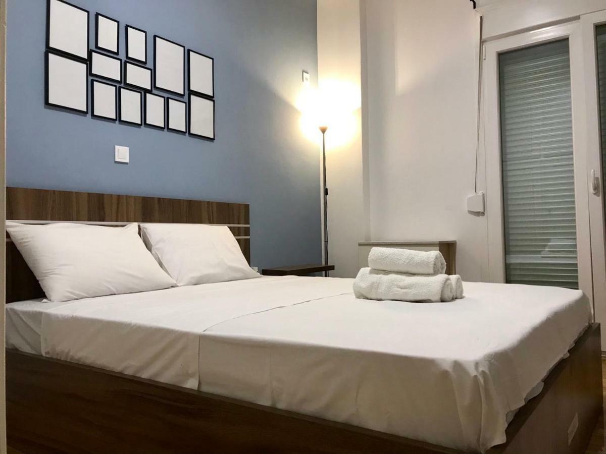 Renovated Minimal Apartment Next To Metro Athen Eksteriør bilde